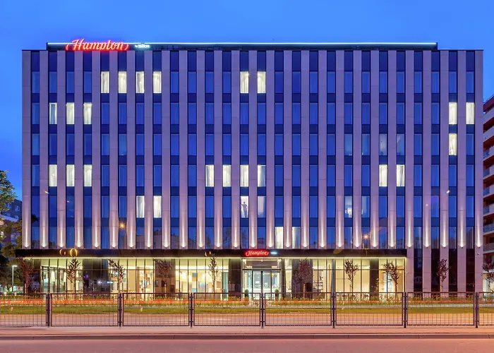 Hampton By Hilton Warsaw MokotowГотель